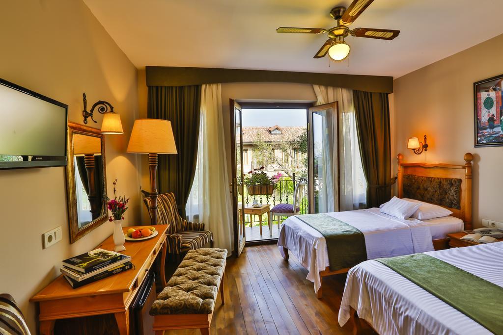 Palace Hotel Olive Odore Küçükkuyu Exteriér fotografie